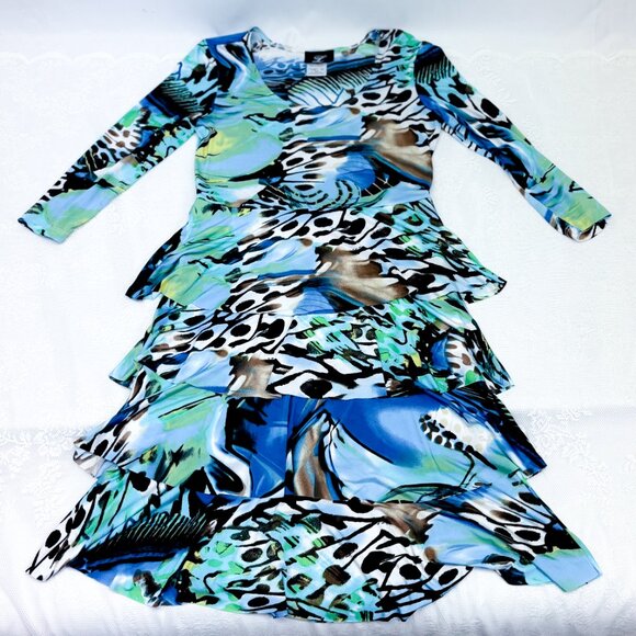 Women's Whimsical Libra Dress Unique Abstract Butterfly Tiered Ruffled Dress - Picture 4 of 13